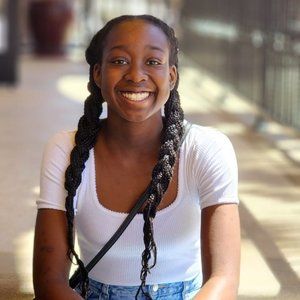 Meet your Posher, Michelle